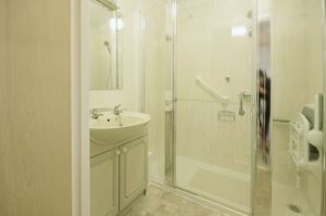 SHOWER ROOM- click for photo gallery